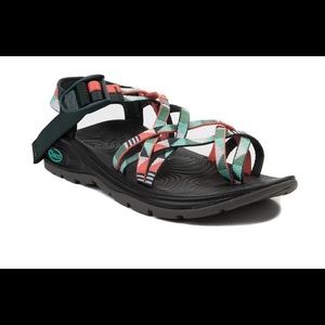 EUC Chaco Z/Volv X2 Green and Rose Sz US 7/Euro 38
